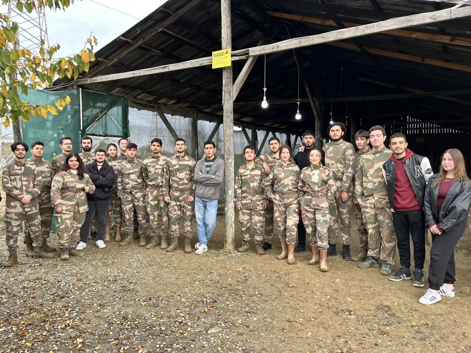 Paintball etkinliğinde katılımcılar