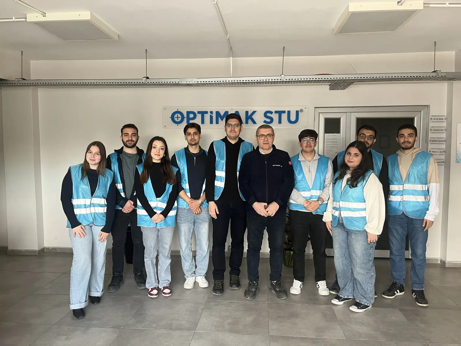 Optimak teknik gezisinde katılımcılar