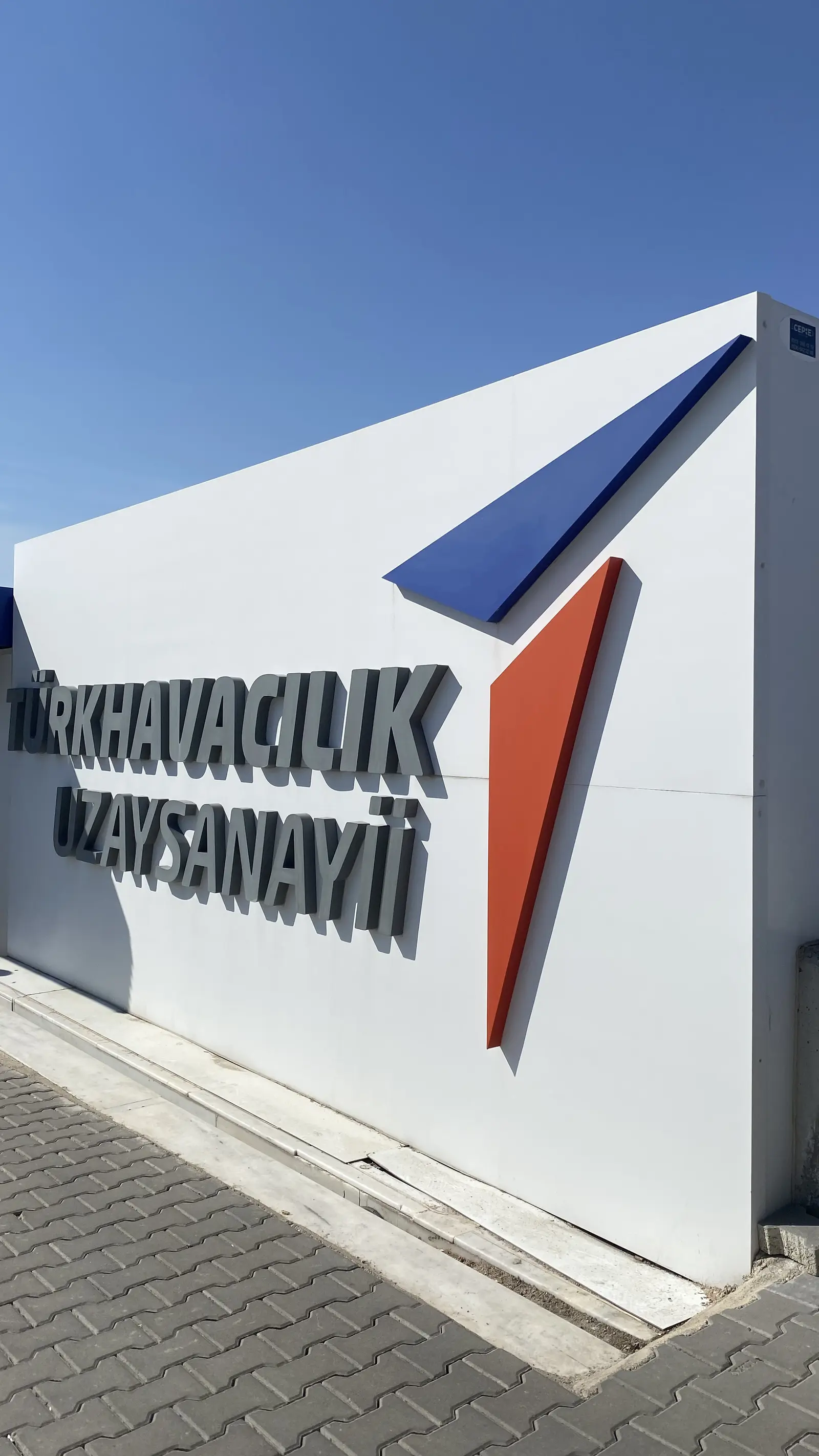 TUSAŞ teknik gezisinden bir kare