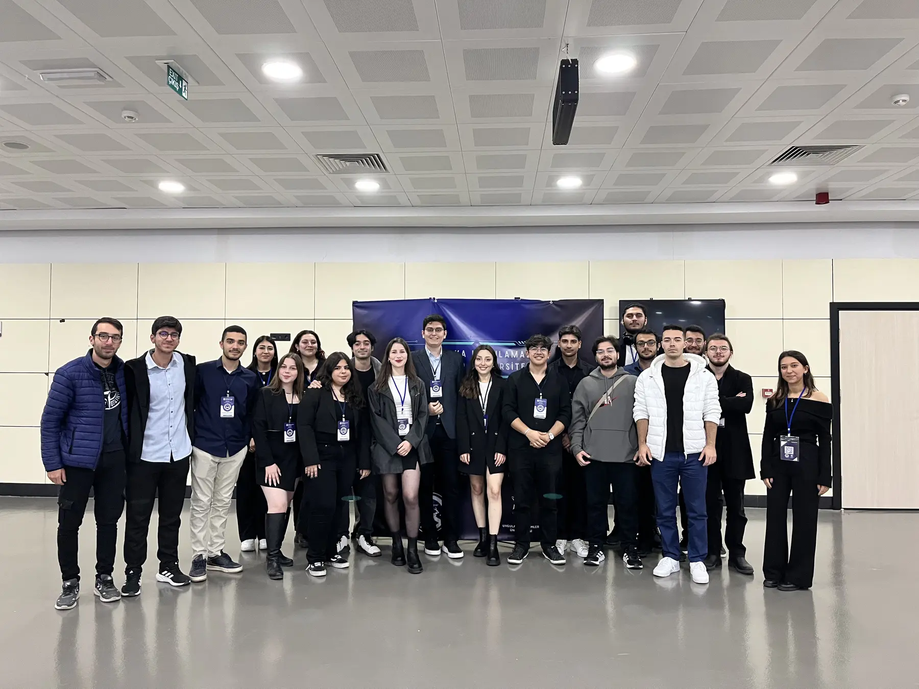 Otomotiv Zirvesi 2024-2025'te MEKTOP ekibi